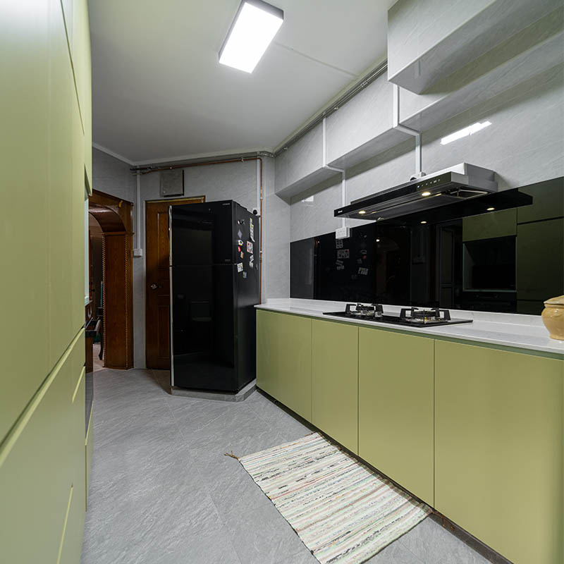 Kitchen carpentry with quartz worktop at Sembawang Close